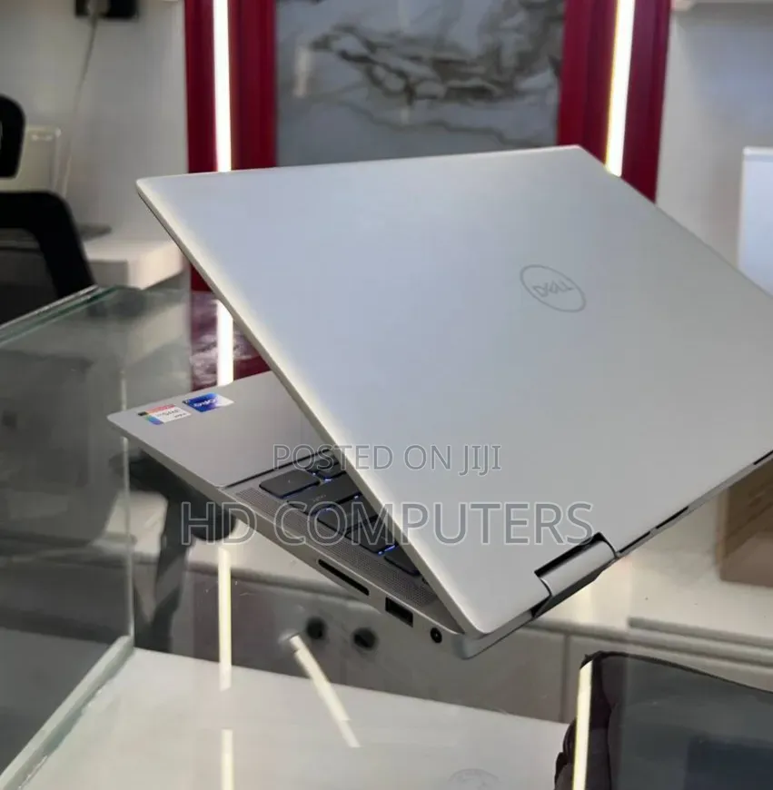 New Laptop Dell Inspiron 15 16GB Intel Core i7 SSD 1T