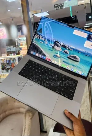 New Laptop Apple MacBook Pro 2021 M1 16GB Apple M1 Pro SSD 1T