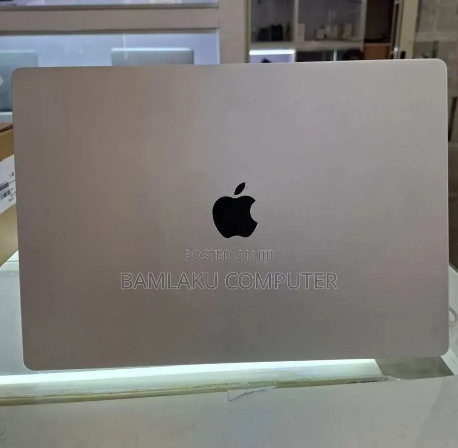 New Laptop Apple MacBook Pro 2021 M1 32GB Apple M1 Pro SSD 1T