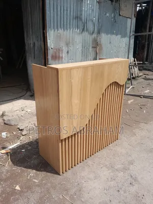 Simple Reception Table Full Oak Material