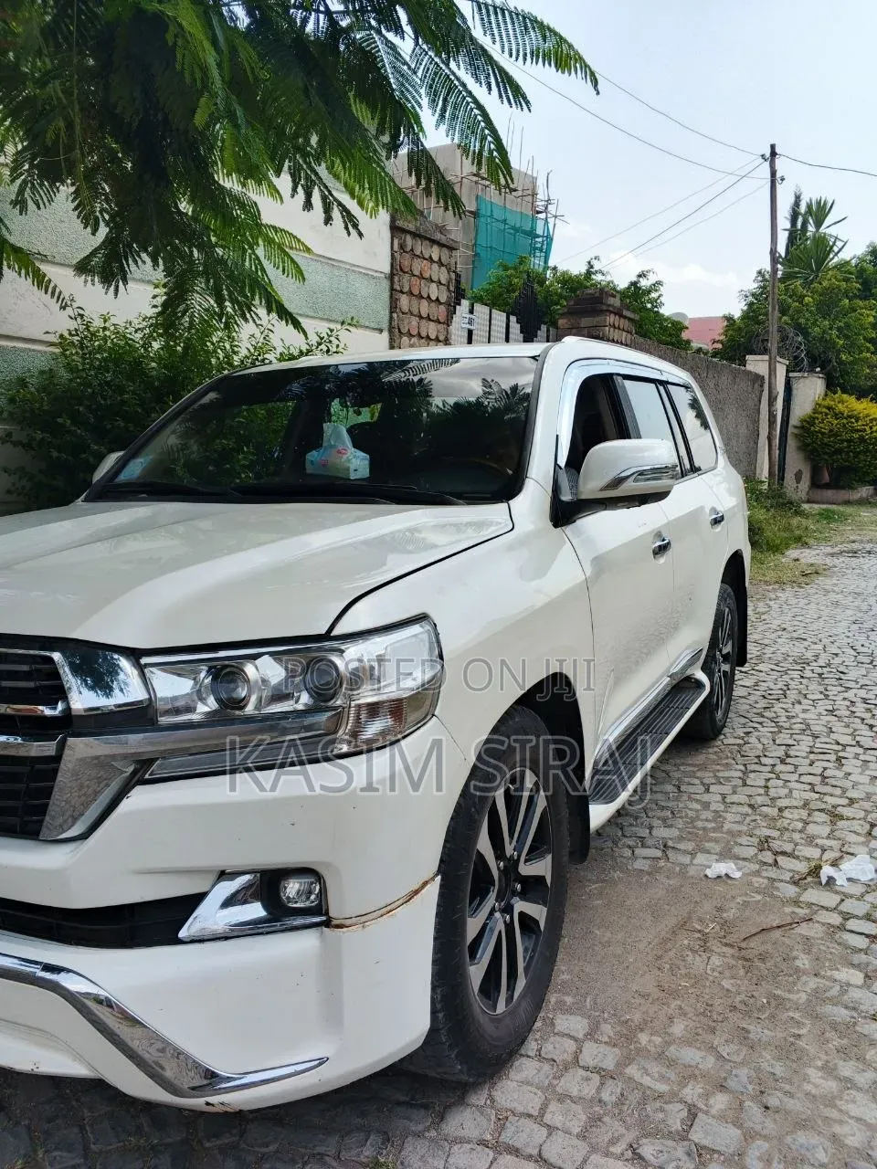 Toyota Land Cruiser 2015 White
