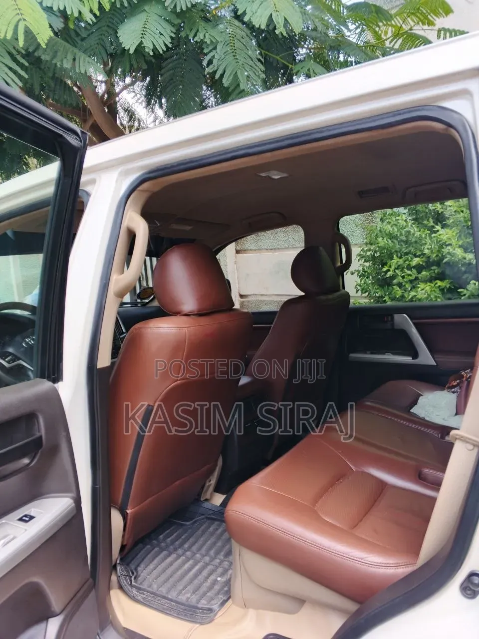 Toyota Land Cruiser 2015 White