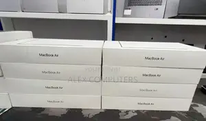 New Laptop Apple MacBook 24GB Apple M5 Pro SSD 1T