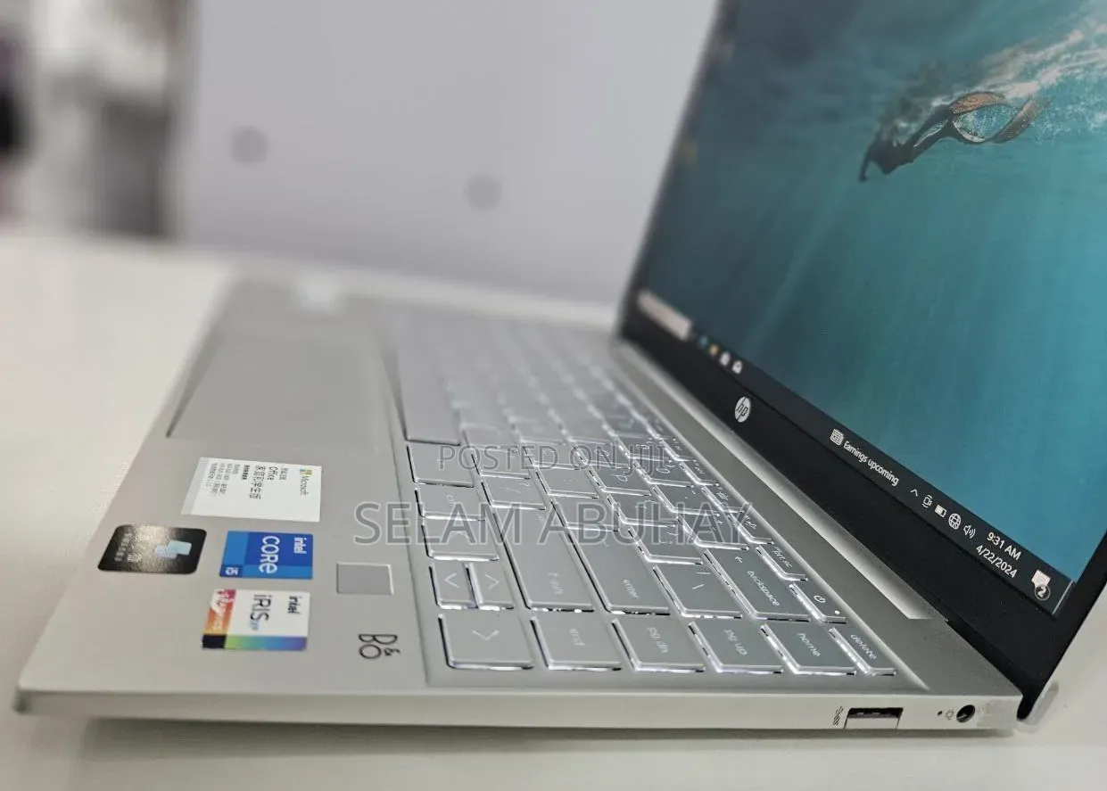 New Laptop HP Pavilion 15 8GB Intel Core i5 SSD 512GB