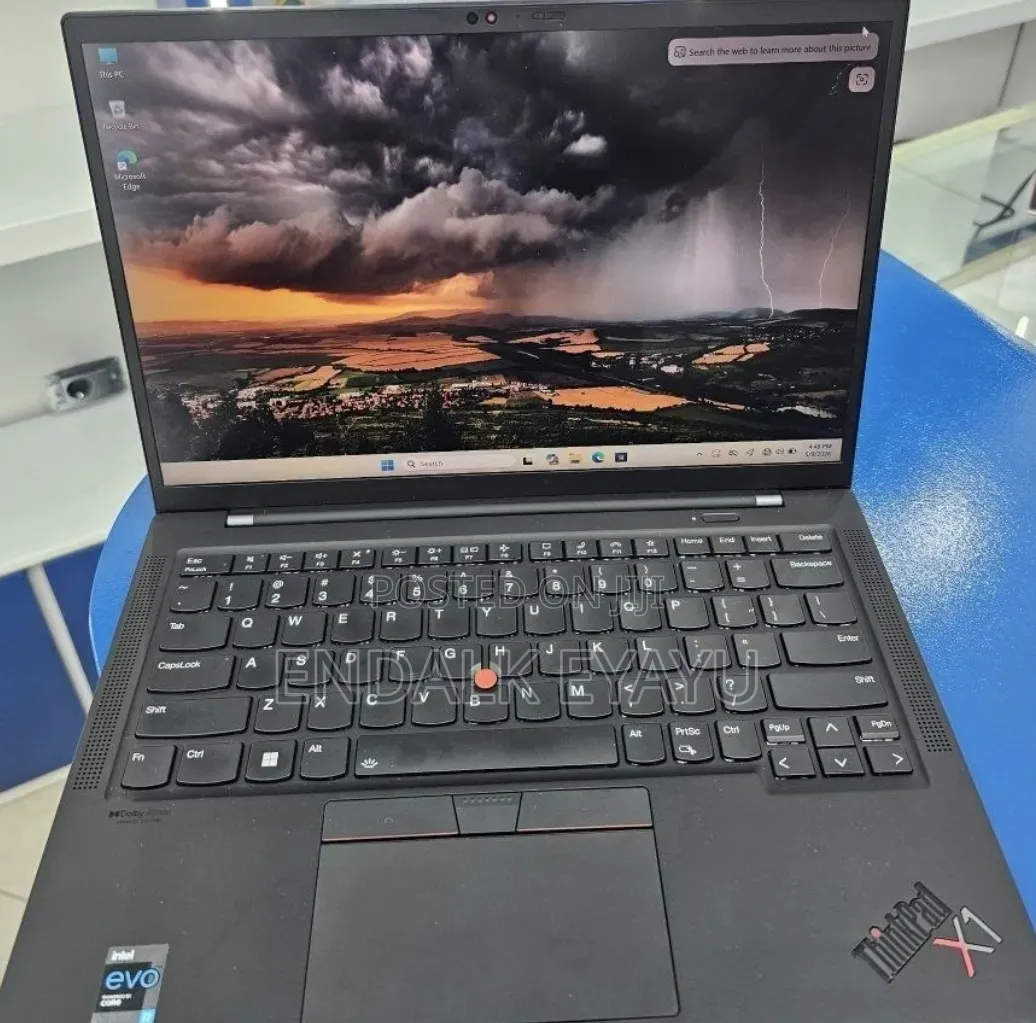 New Laptop Lenovo ThinkPad X1 Carbon 16GB Intel Core i7 SSD 512GB