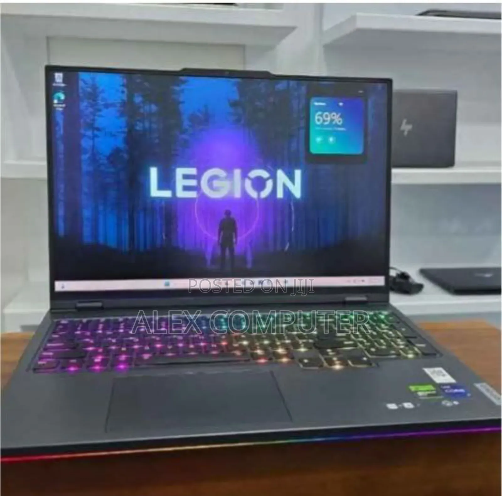 New Laptop Lenovo Legion Pro 7 32GB Intel Core i9 SSD 2T