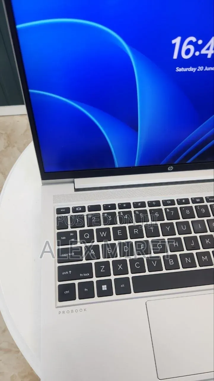 New Laptop HP ProBook 440 G10 16GB Intel Core i7 SSD 1T