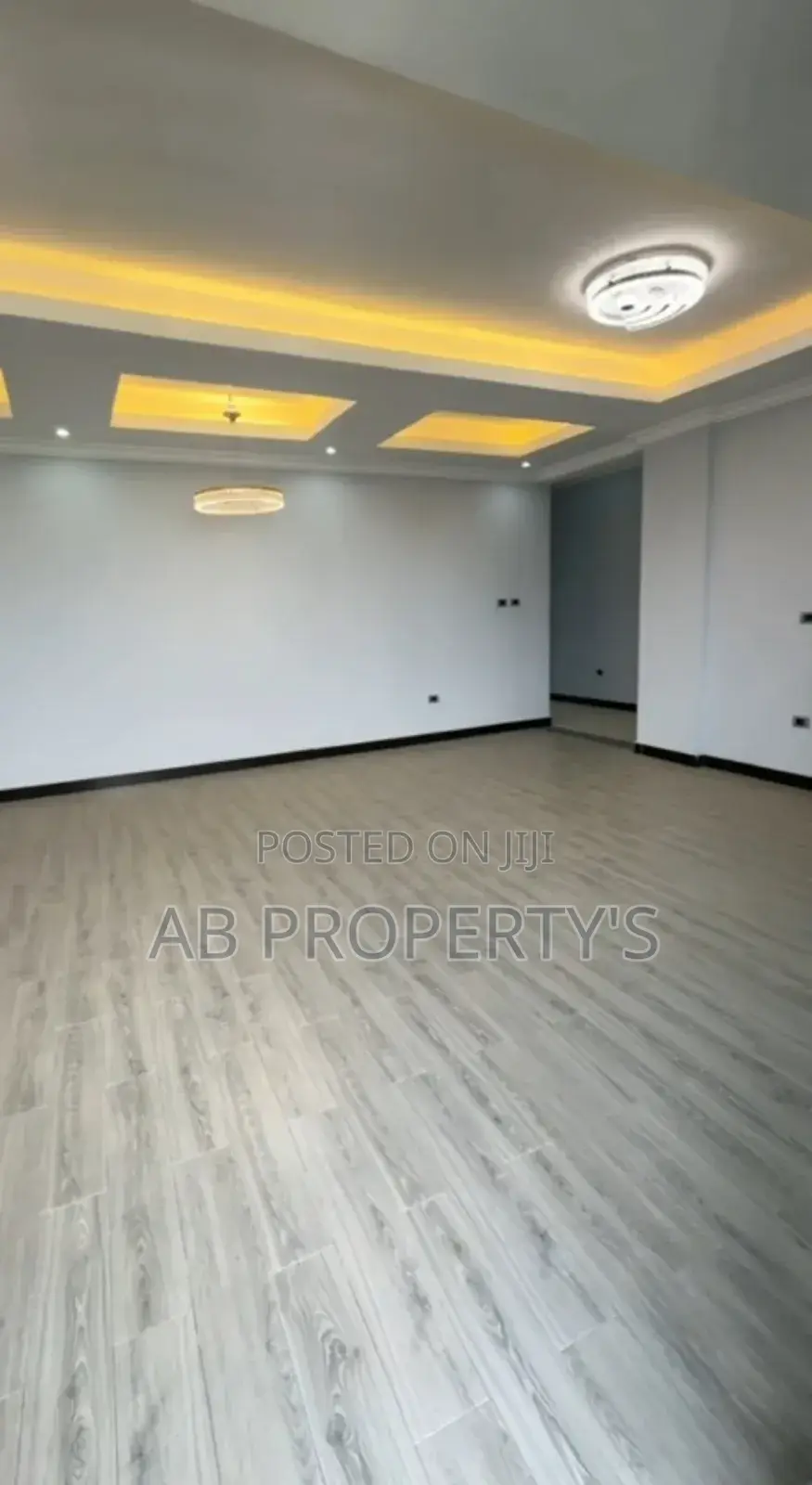Furnished 3bdrm Apartment Kirkos for sale