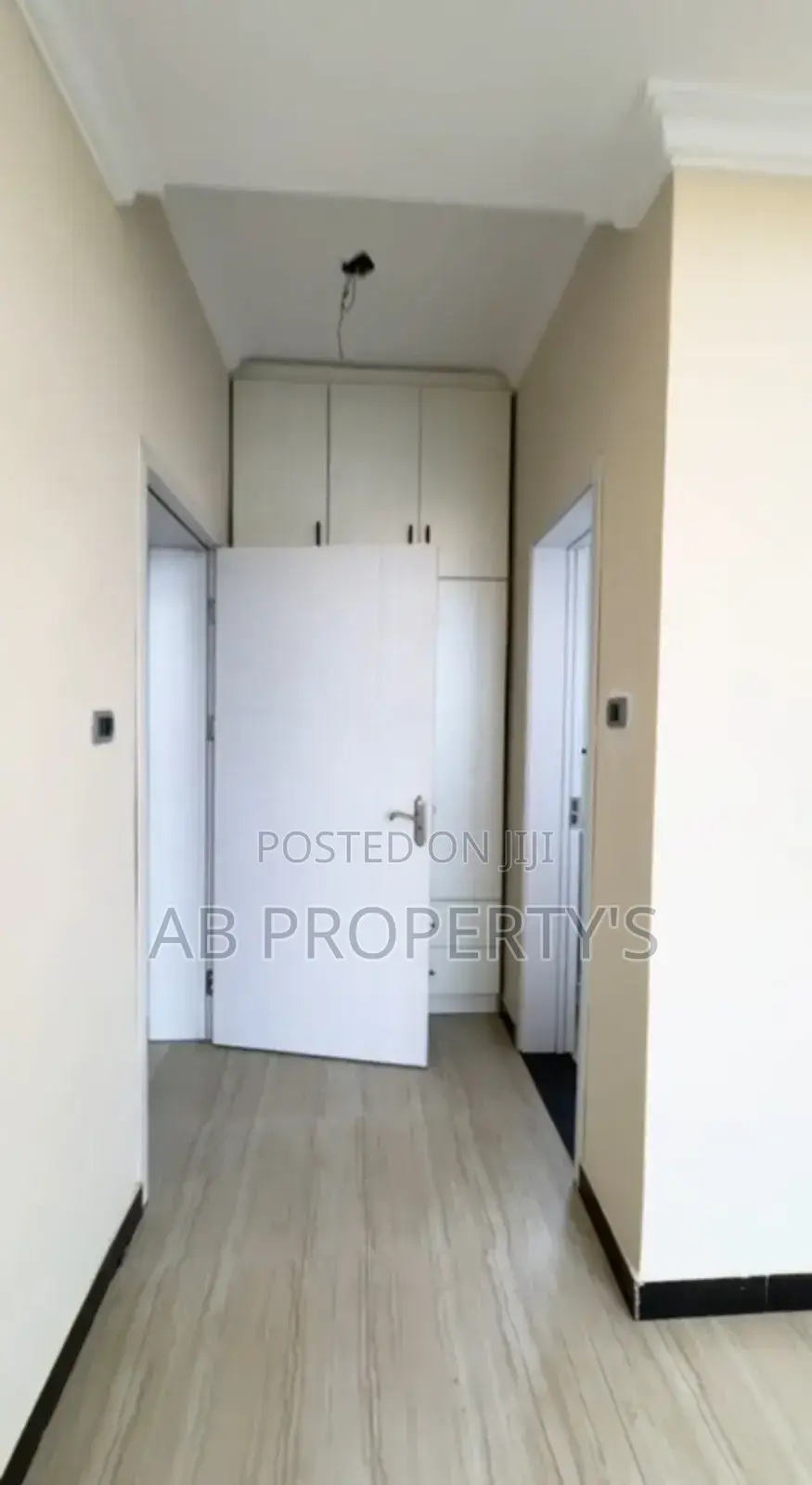 Furnished 3bdrm Apartment Kirkos for sale