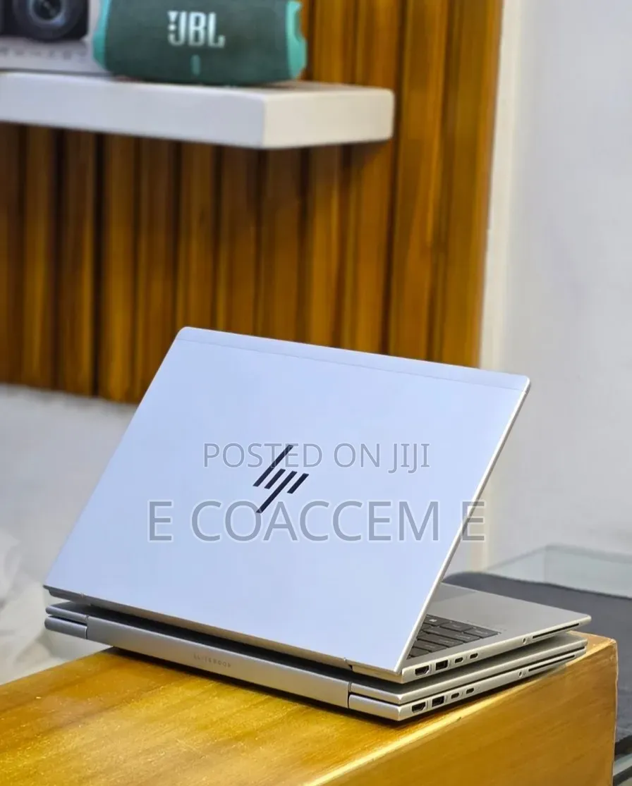New Laptop HP 630 16GB Intel Core Ultra 7 SSD 512GB