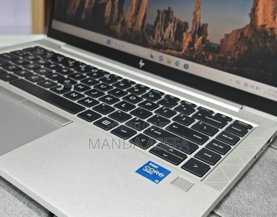 New Laptop HP EliteBook 840 G8 16GB Intel Core i7 SSD 512GB