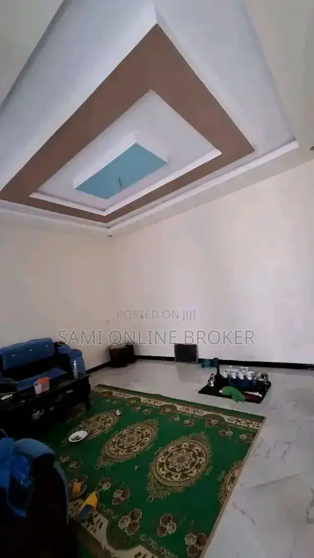 3bdrm Villa in Holeta, Sadamo, East Shewa for sale
