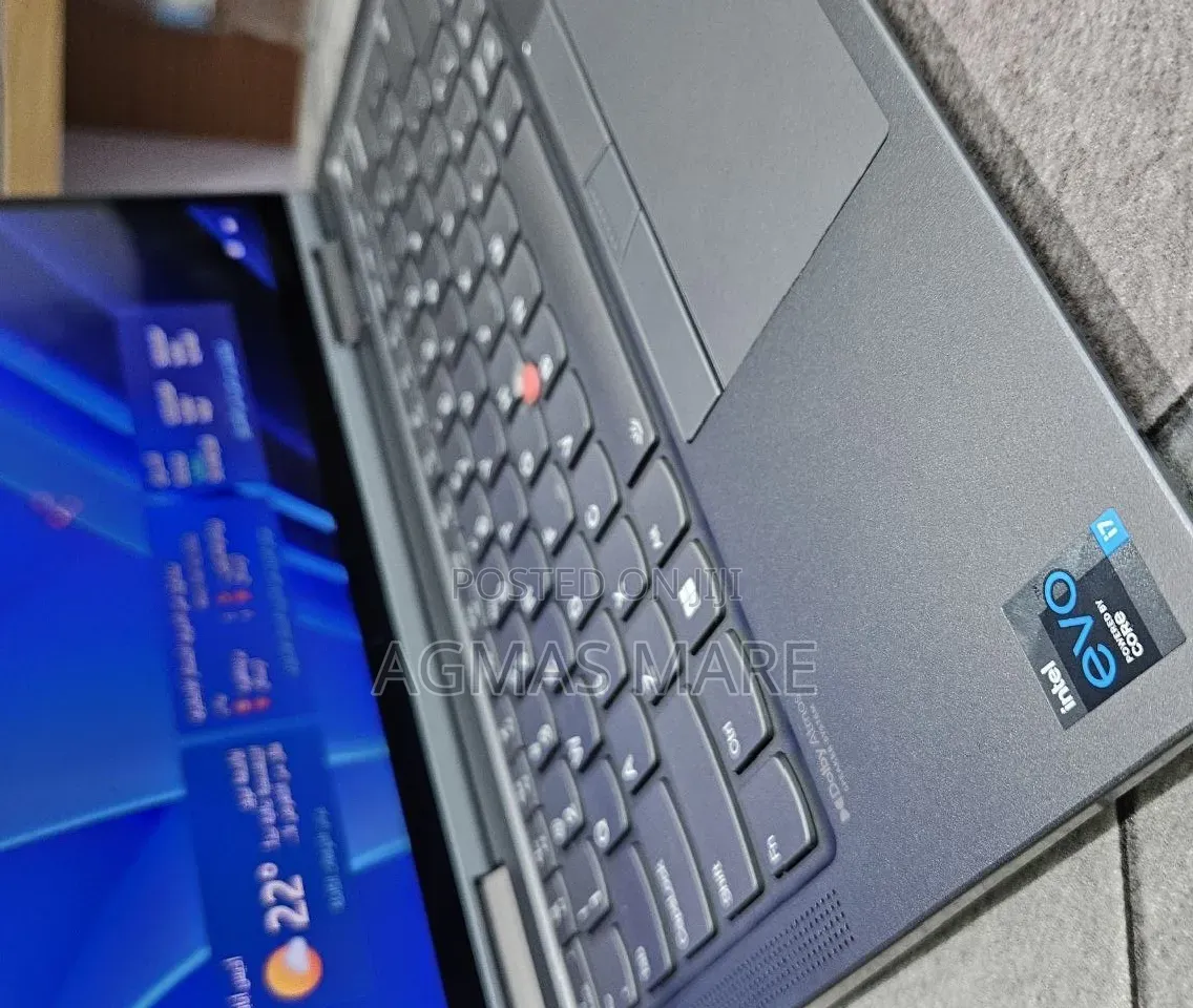 New Laptop Lenovo ThinkPad X1 Yoga 16GB Intel Core i7 SSD 512GB