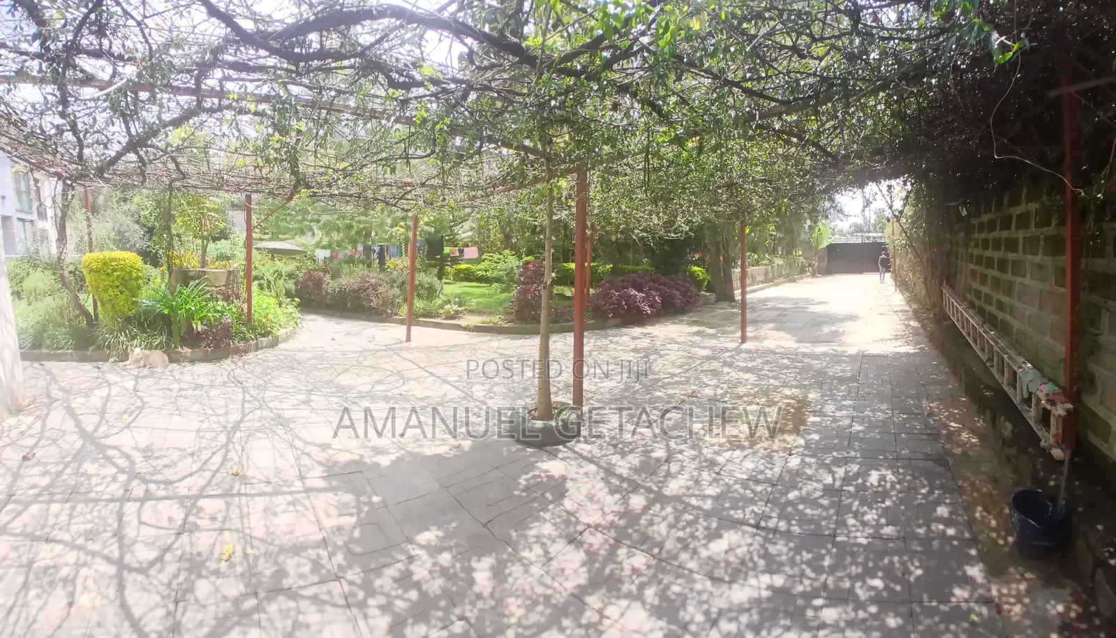 Furnished 5bdrm House in No Name, Yeka for sale