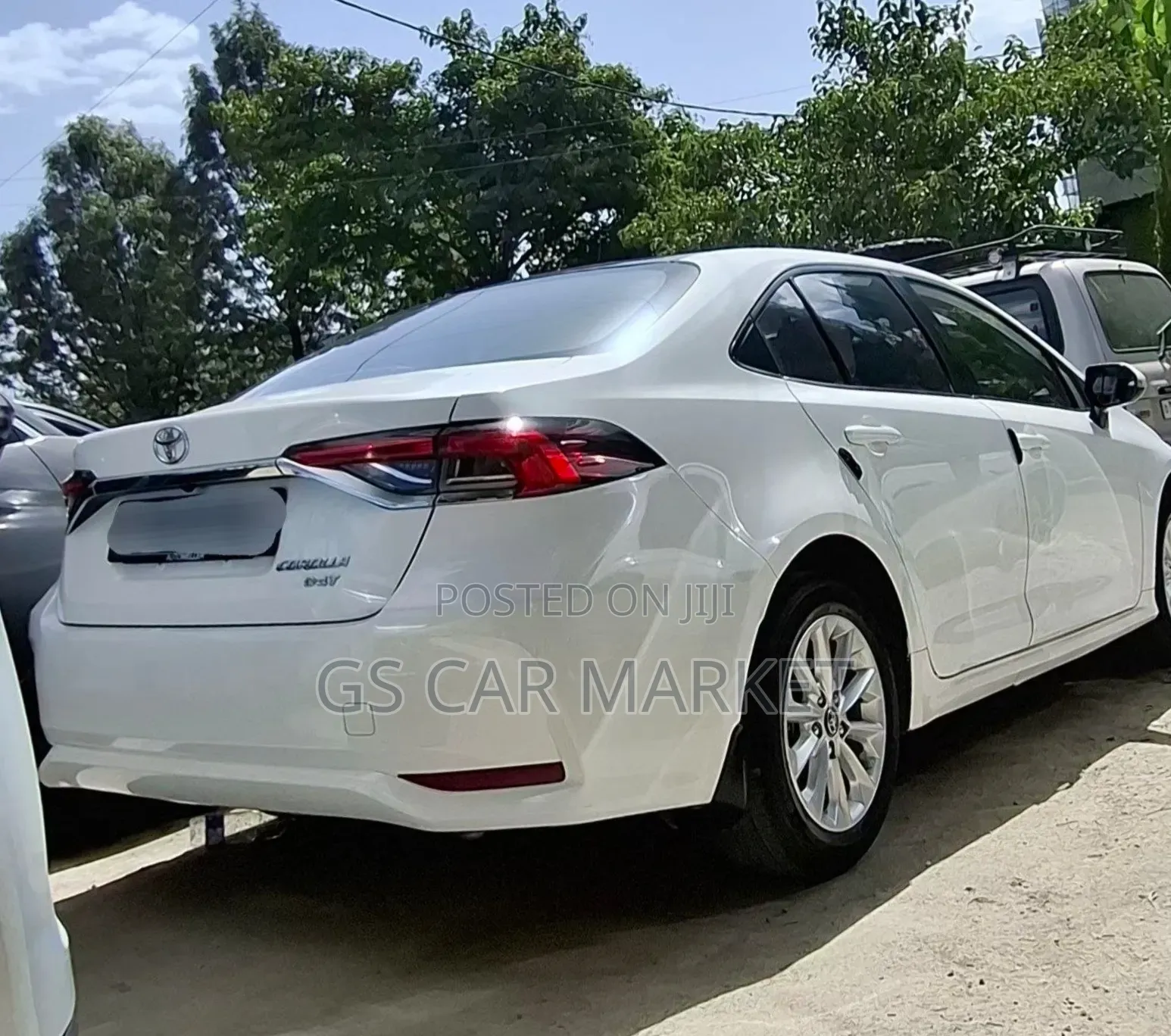 Toyota Corolla 2022 Ivory