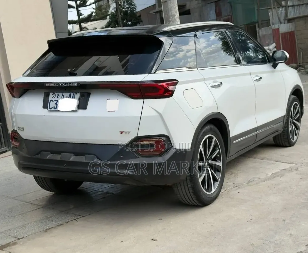Bestune T77 1.2 FWD 2022 Ivory