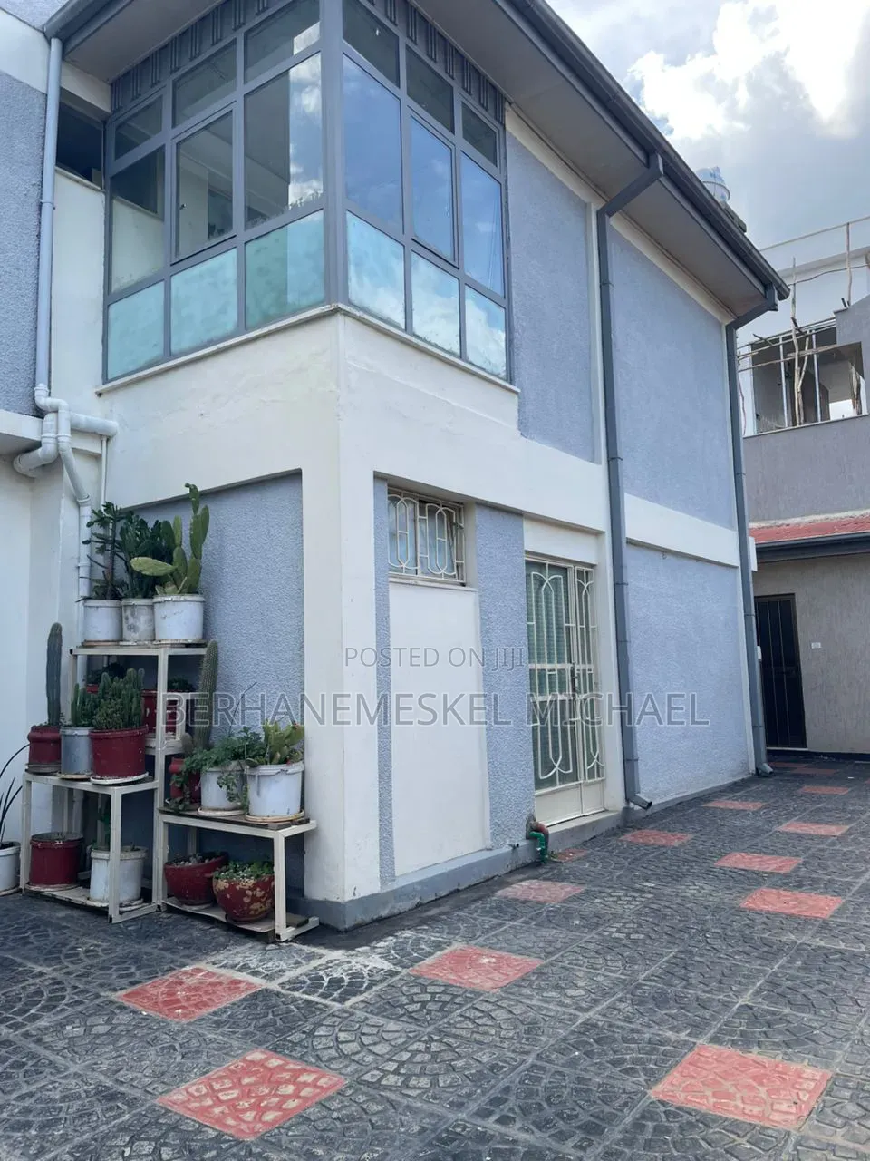 2bdrm House in Yeka for rent