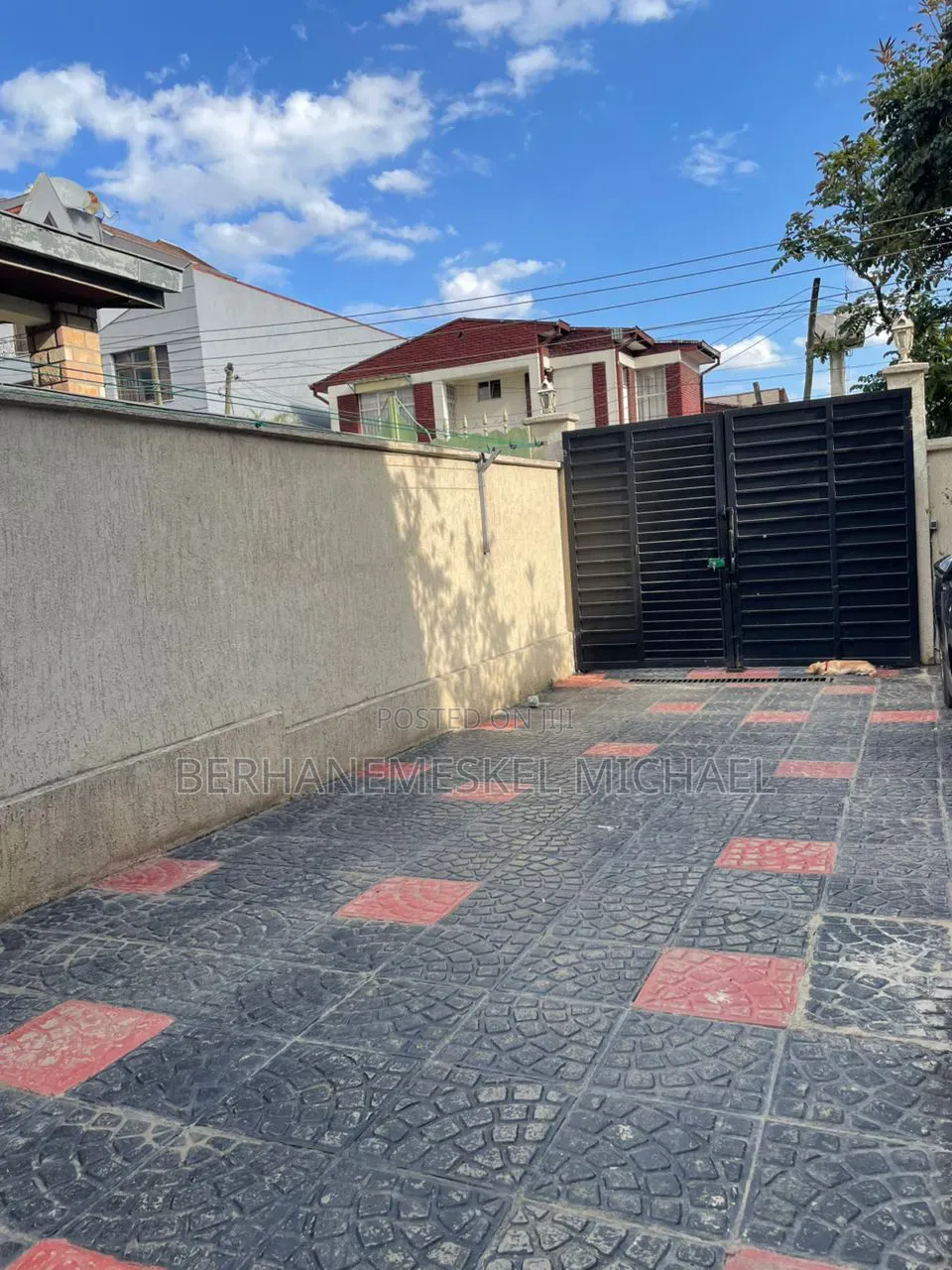 2bdrm House in Yeka for rent