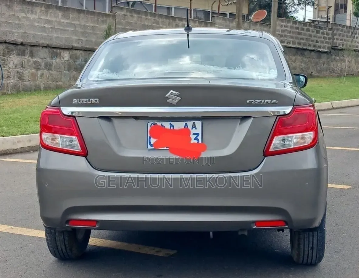 Suzuki Dzire 2023 Gray