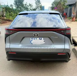 Toyota bZ4X 2023 Gray