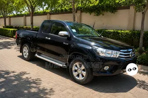 Toyota Hilux 2019 Black