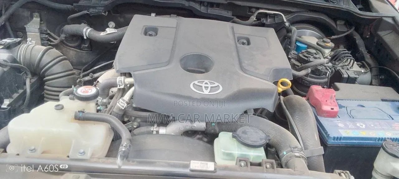 Toyota Hilux 2019 Black