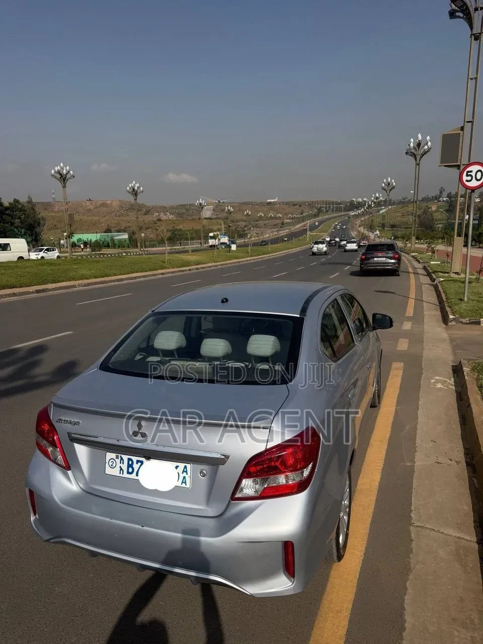 Mitsubishi Attrage 2021 Gray
