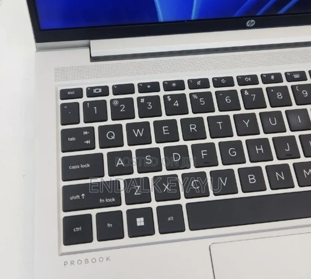 New Laptop HP ProBook 440 G10 16GB Intel Core i7 SSD 1T