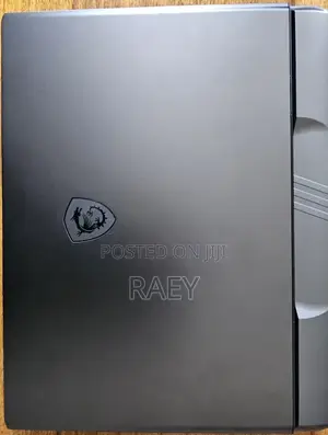 New Laptop MSI Vector 17 HX AI A2XWJG 64GB Intel Core i9 SSD 1T