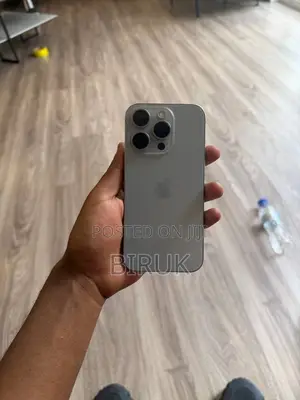 Apple iPhone 15 Pro 256 GB Silver