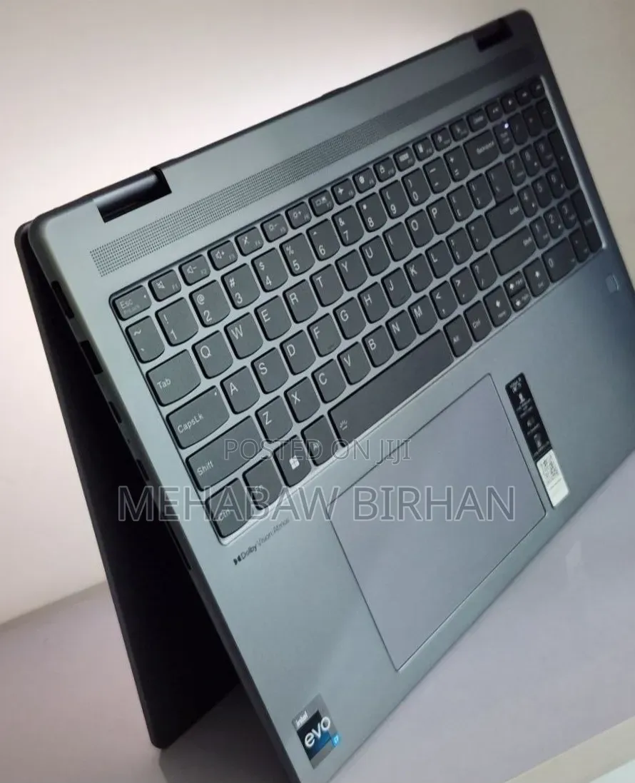 New Laptop Lenovo Yoga 7i 16GB Intel Core i7 SSD 512GB