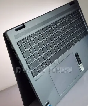 New Laptop Lenovo Yoga 7i 16GB Intel Core i7 SSD 512GB