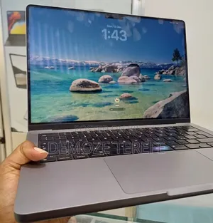 New Laptop Apple MacBook Pro 2021 M1 16GB Apple M1 Pro SSD 512GB