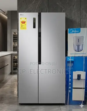 Lg Refrigerator, Lg Side-by-Side Designed to Combine Modern Style
