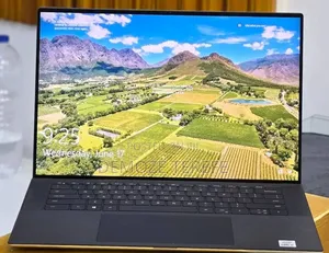 New Laptop Dell XPS 15 16GB Intel Core i7 SSD 512GB