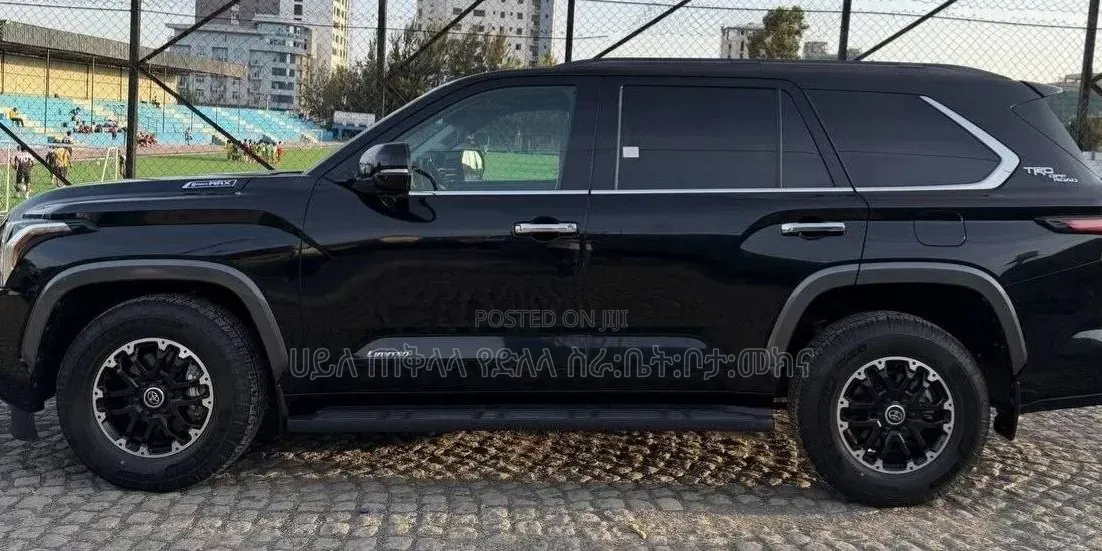 Toyota Sequoia 2023 Black