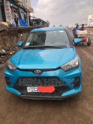 Toyota Raize 2022 Blue