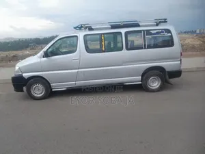 Toyota HiAce 2008 Silver