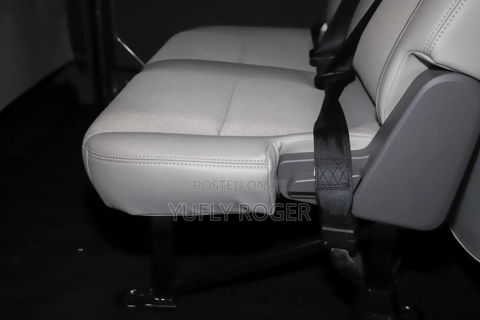 Geely Emgrand EC7 2025 Green