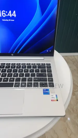 New Laptop HP ProBook 440 G10 16GB Intel Core i7 SSD 1T