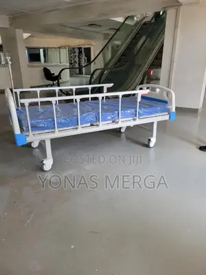 Hospital Bed With Mattress娼埴usfda, Ce, Iso, Sfdatechnical Parameters