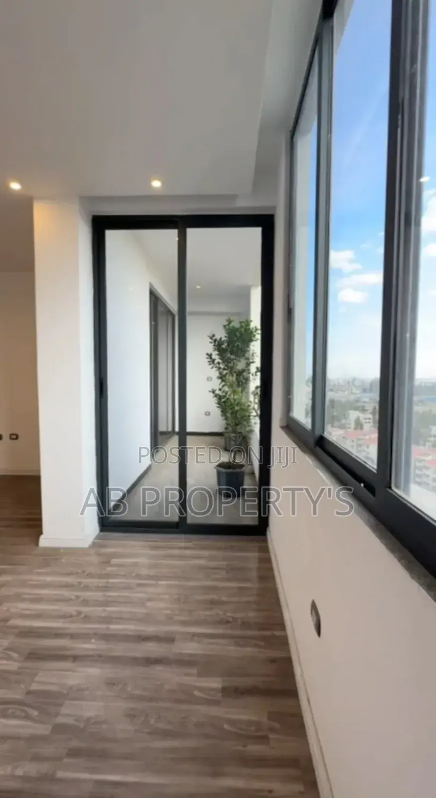 Furnished 3bdrm Apartment in Bole Stadium for sale