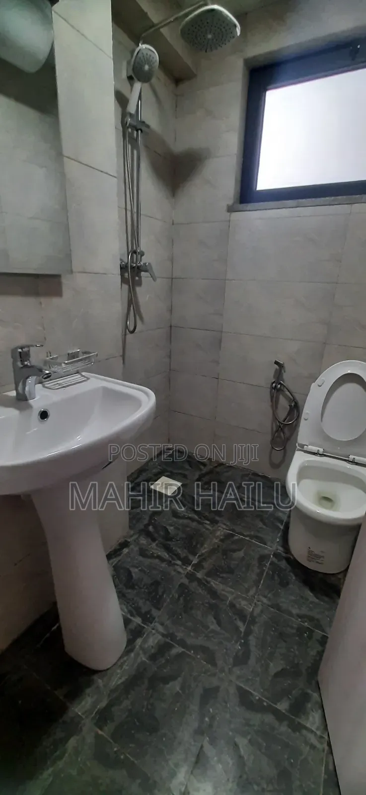 2bdrm Apartment in Real, Bole for rent