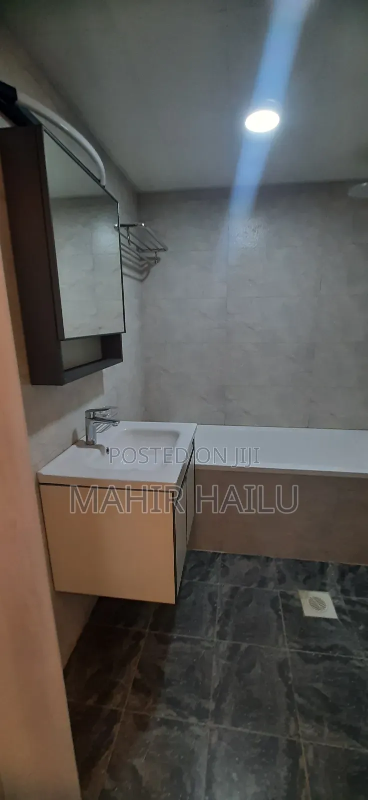 2bdrm Apartment in Real, Bole for rent
