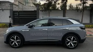 Volkswagen ID.4 2023 Gray