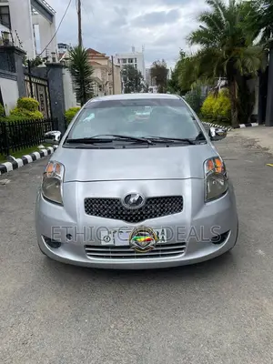 Toyota Yaris 2007 Silver