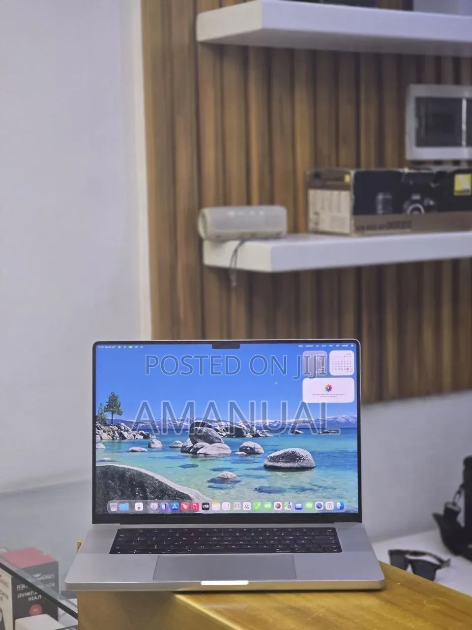 New Laptop Apple MacBook Pro 2021 M1 32GB Apple M1 Pro SSD 512GB
