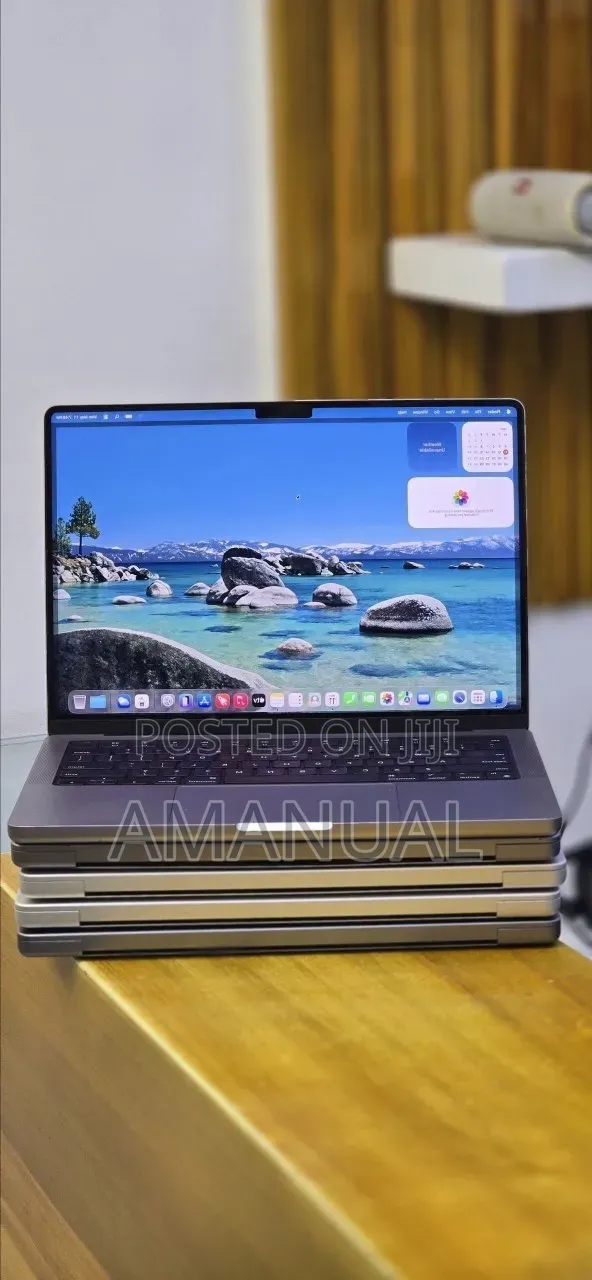 New Laptop Apple MacBook Pro 2021 M1 16GB Apple M1 Pro SSD 512GB