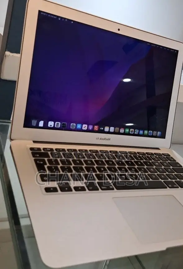 New Laptop Apple MacBook Air 2017 8GB Intel Core i5 SSD 128GB