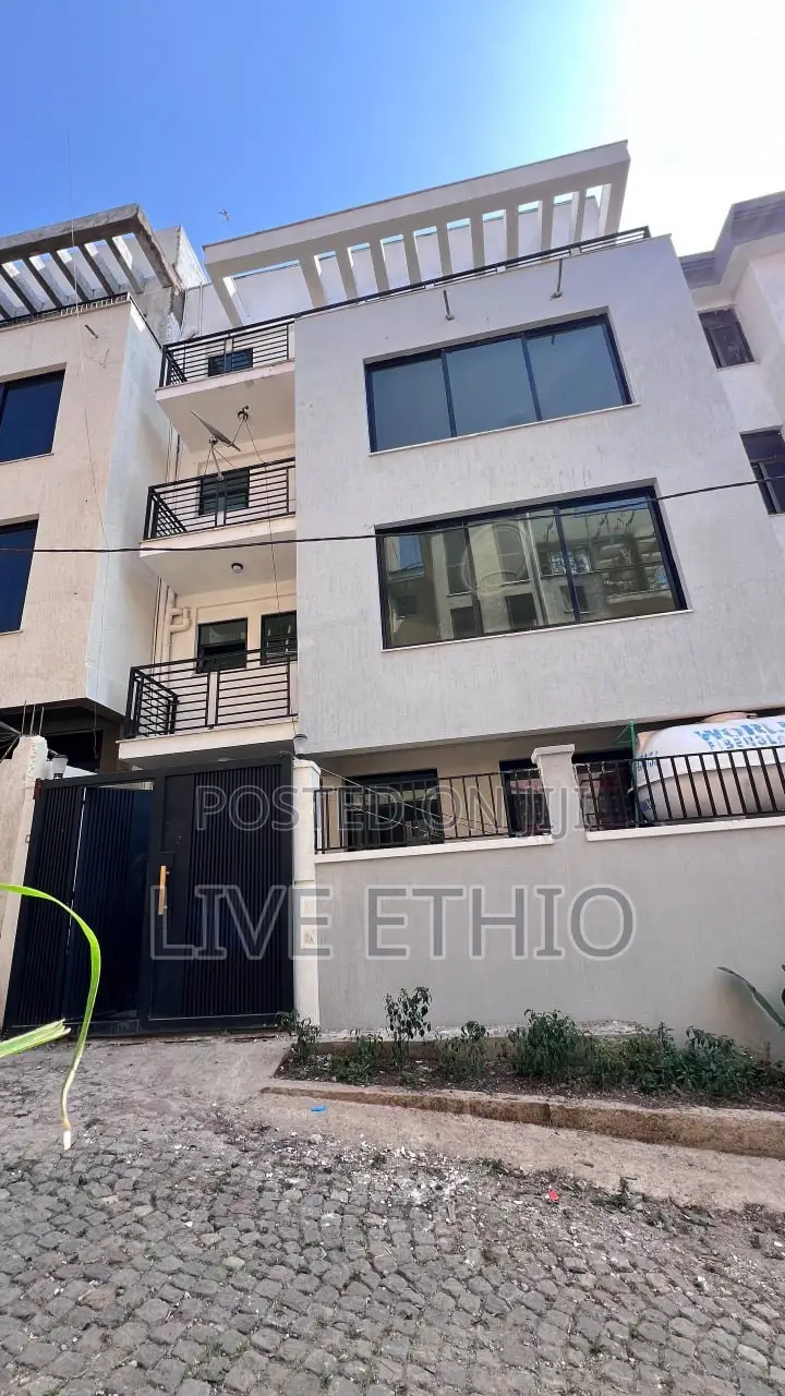 3bdrm House in Nifas Silk-Lafto for rent